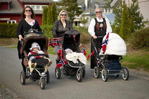 Barnevognmafia på vei til Kari Anne